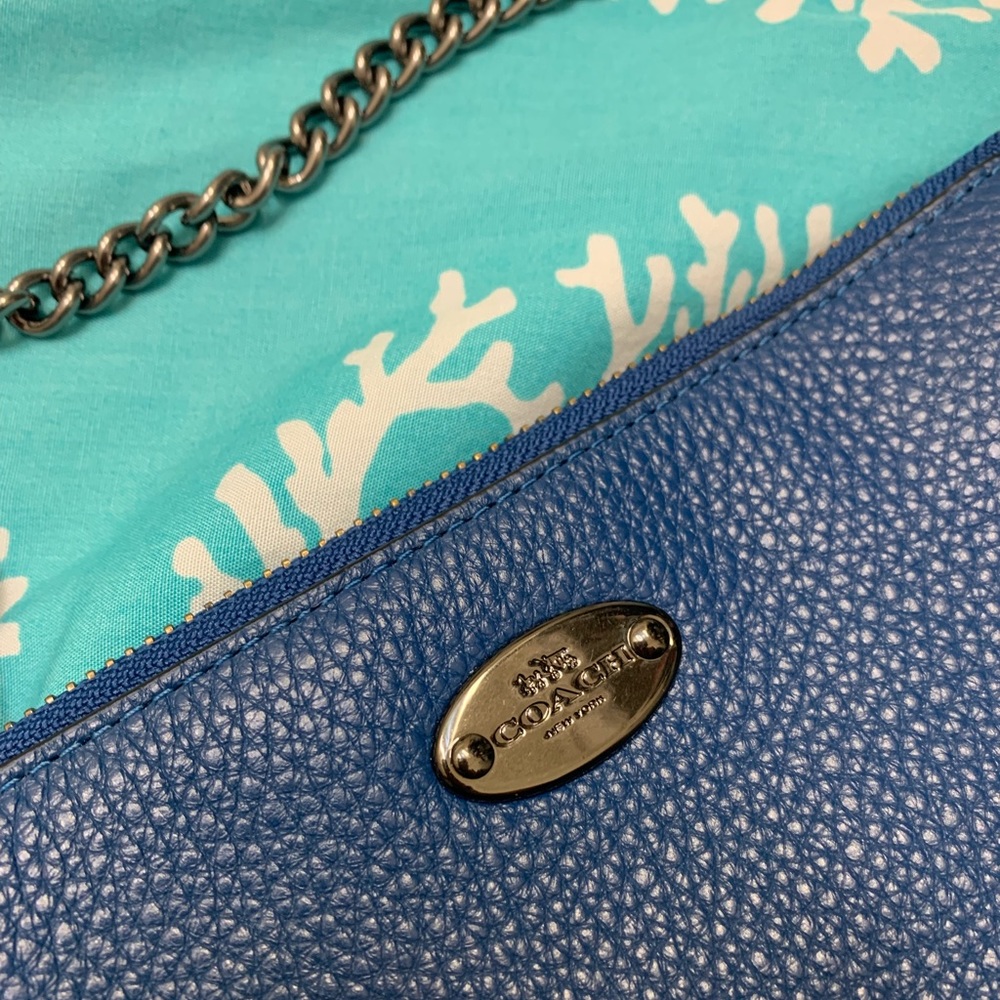 Royal blue Coach Clutch - Picture 6 of 6